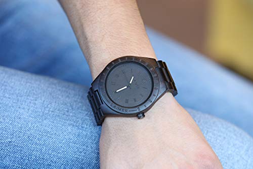 LAiMER Holzuhr - Armbanduhr Black Edition aus Edelholz - Holz - Uhr- analoge Herren Quarzuhr mit Leuchtzeiger - Ø 50mm - Zero Waste Verpackung aus Naturholz - 6