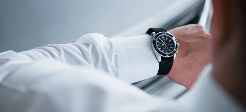 Invicta_uhr_schwarz